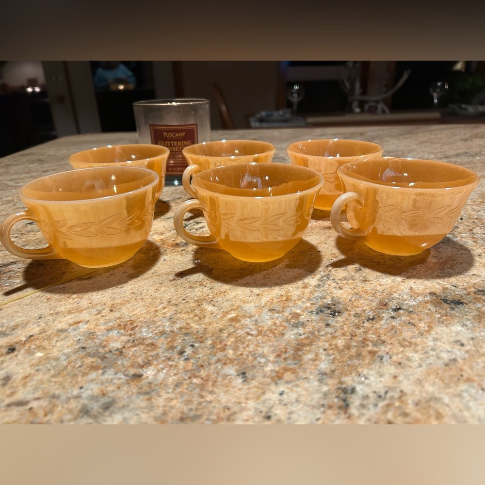 Fire King Peach Lustre Set of (6) 8 oz tea/coffee cups. No saucers. Made in USA